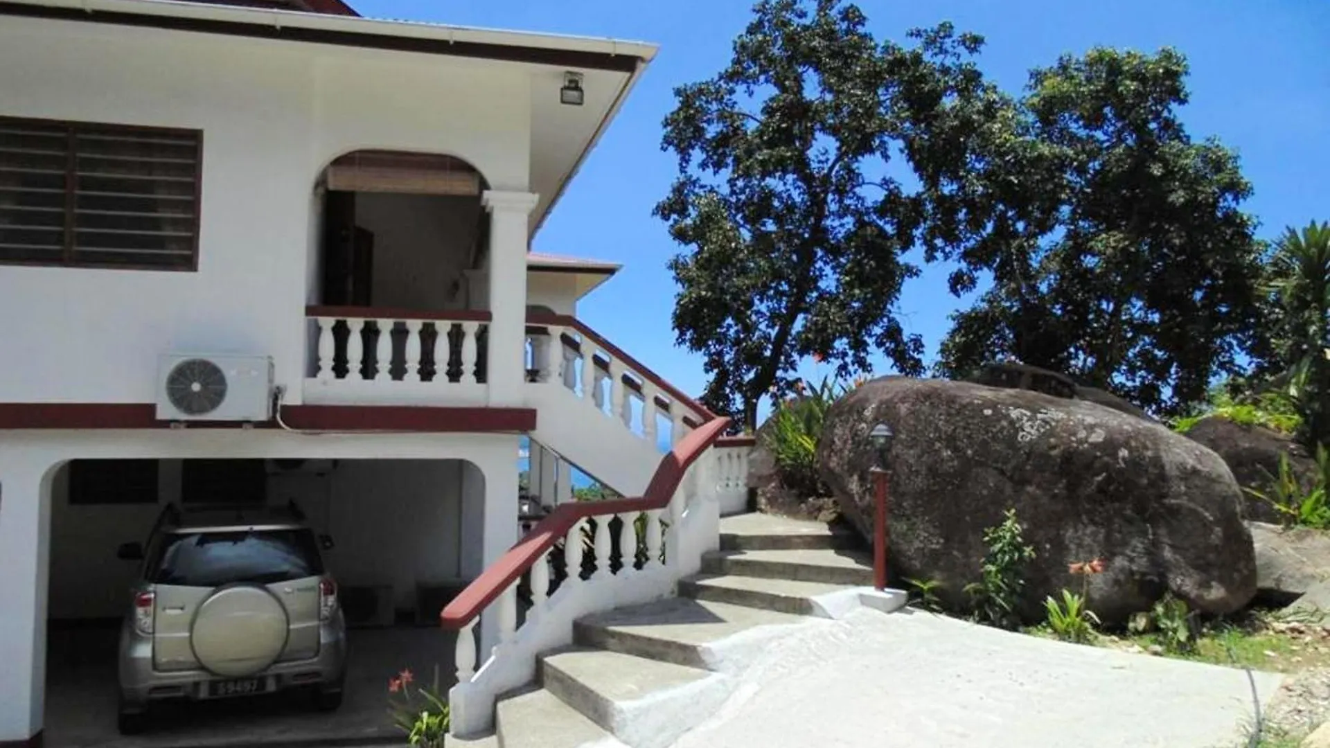 Contemporary Studio With Sea View In Mahe 56M² + Terrace Misere 0*,  Seychelles