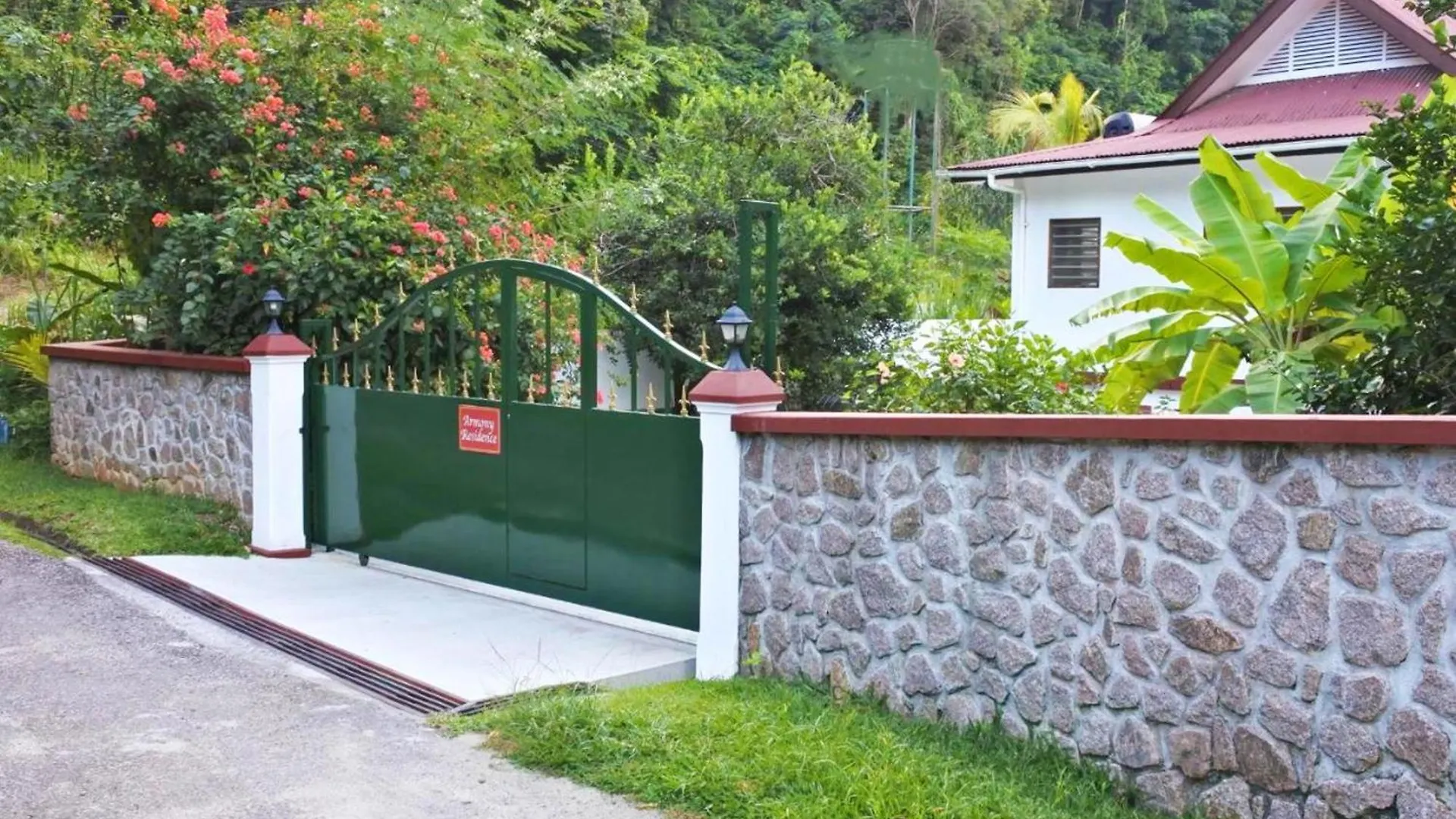Contemporary Studio With Sea View In Mahe 56M² + Terrace Misere 0*,  Seychelles